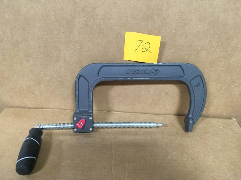 lot 72 image: HUSKY TOOL PRESS