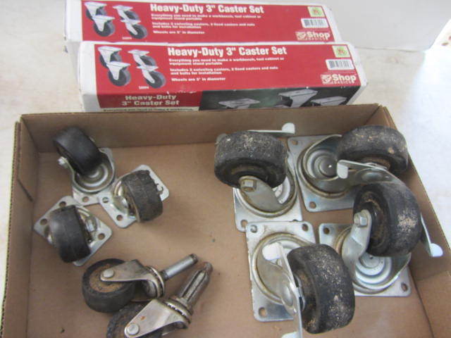 lot 16 image: Casters