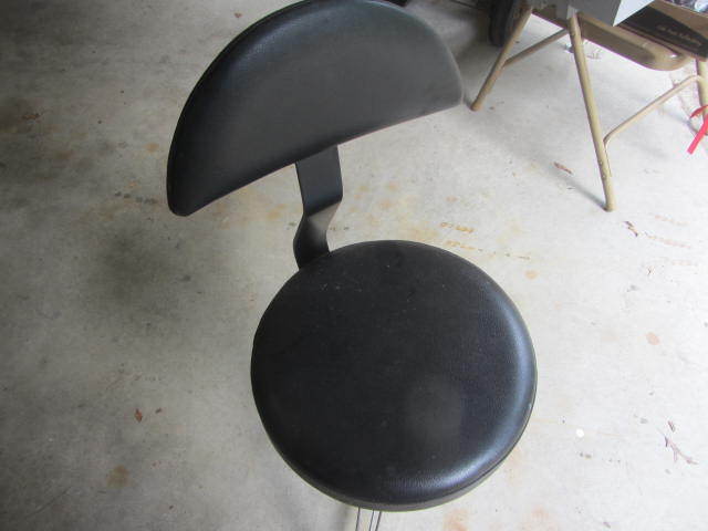 lot 26 image: Shop Stool