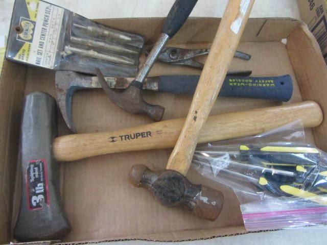 lot 38 image: Maul, Hammers, Punches