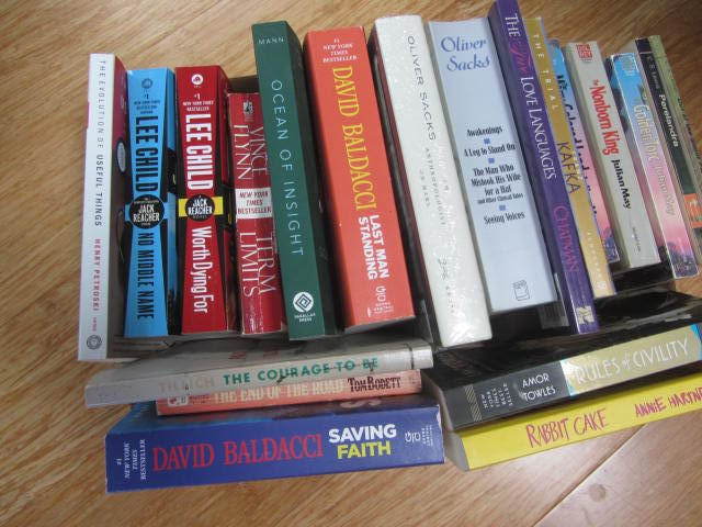 lot 94 image: Baldacci Paperbacks