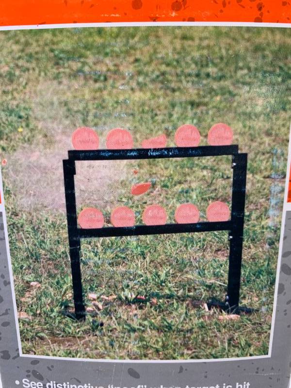 lot 31 image: Champion Trap Multi Holder System