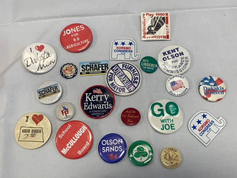 lot 48 image: Large Lot of Political Pins