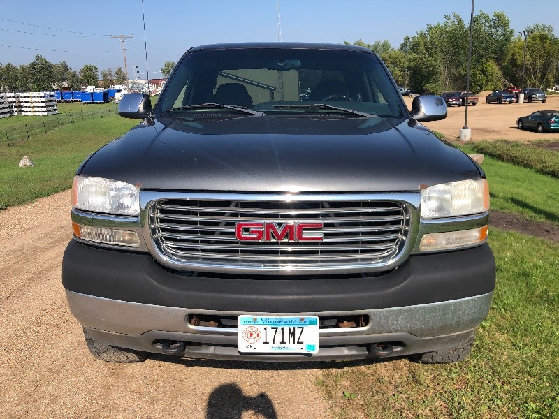 2001 GMC Sierra 2500 4x4 -No Reserve-