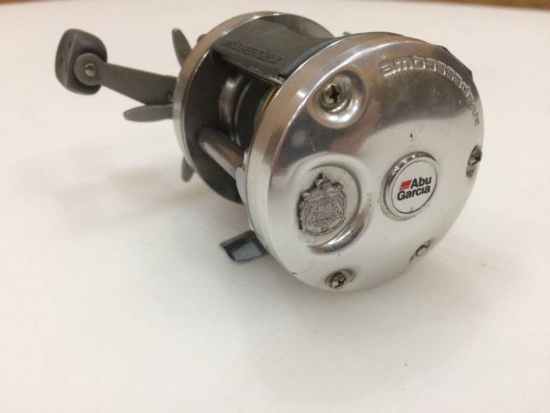lot 17 image: Abu Garcia Baitcaster