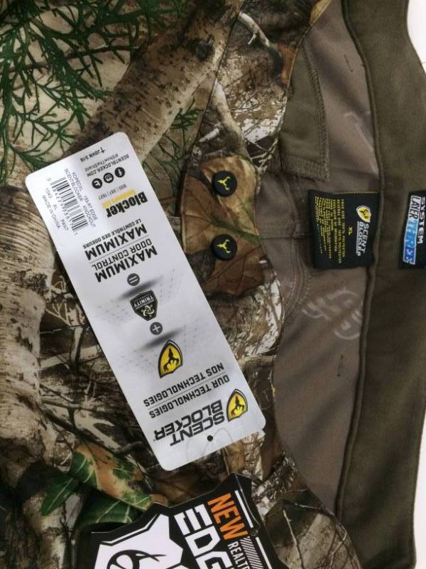 lot 18 image: New Scent Blocker Knock Out Pants