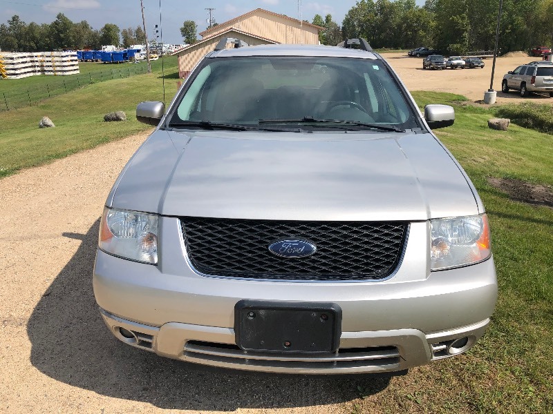 2007 Ford Freestyle AWD -No Reserve-