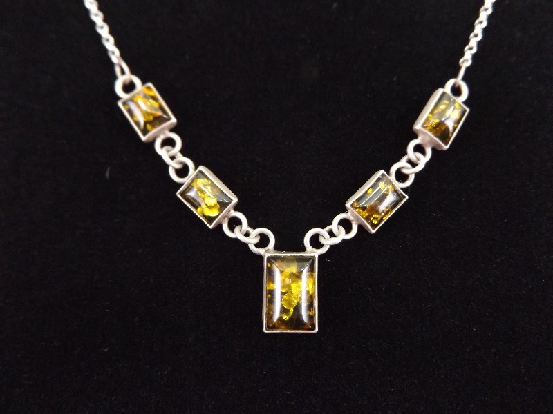 .925 Sterling Silver Amber Necklace