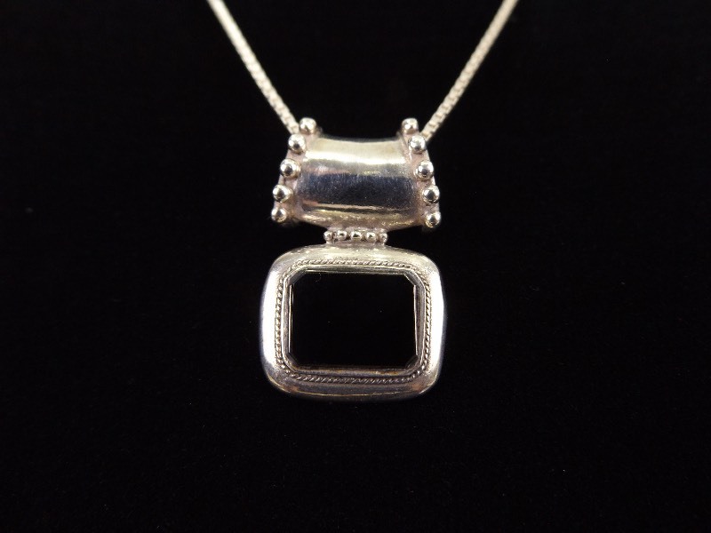 .925 Sterling Silver Square Cut Black Onyx Pendant Necklace