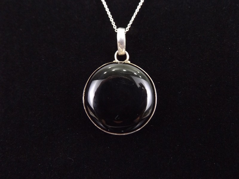 .925 Sterling Silver Large Black Onyx Cabochon Pendant Necklace