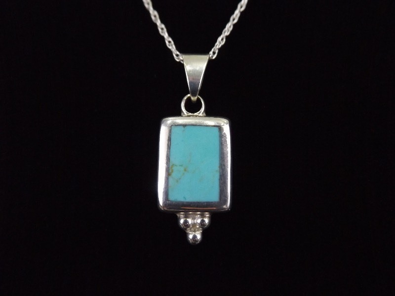 .925 Sterling Silver Inlayed Turquoise Pendant Necklace