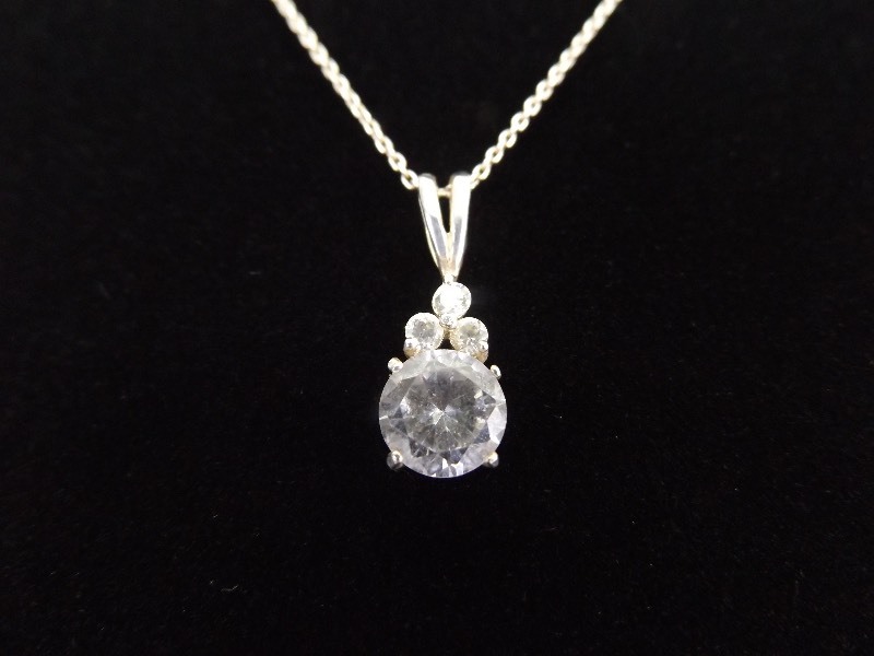 .925 Sterling Silver Crystal Pendant Necklace