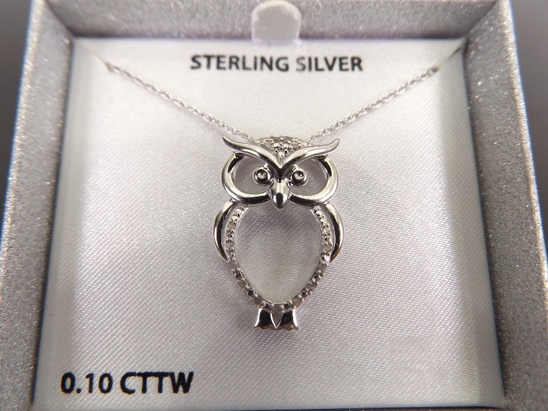 NEW .925 Sterling Silver Diamond Accented Owl Pendant Necklace