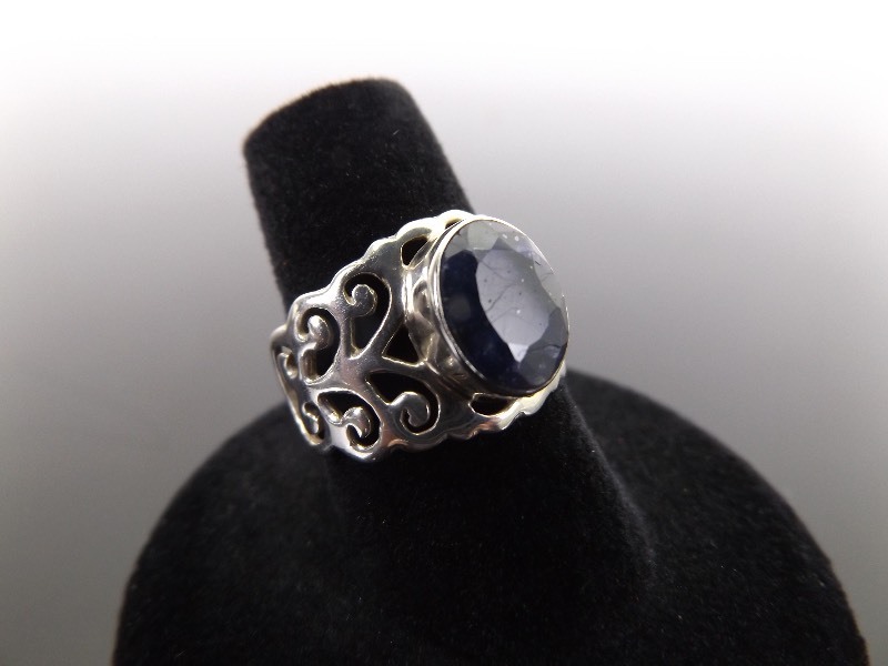 .925 Sterling Silver Faceted Lapis Lazuli Ring Size 7