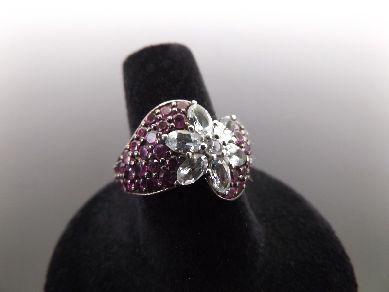 .925 Sterling Silver Pink Sapphire Crystal Flower Ring Size 7