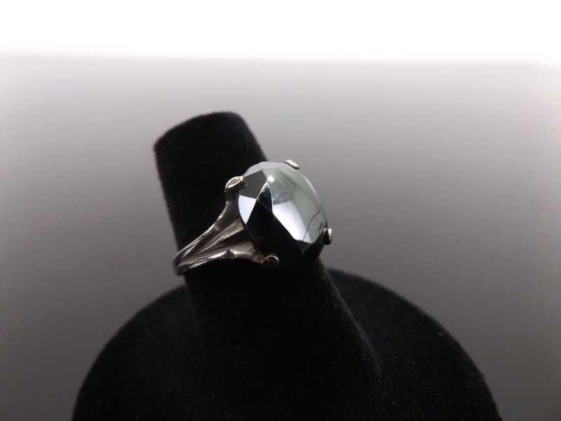 .925 Sterling Silver Antique Faceted Hematite Ring Size 6