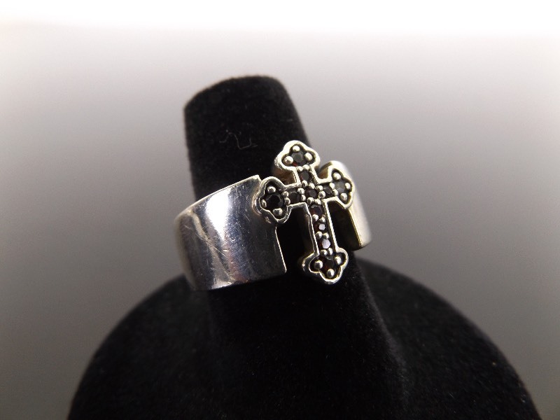 .925 Sterling Silver Art Nouveau Cross Ring Size 7.5