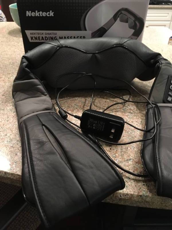 lot 54 image: Nekteck Shiatsu Kneading Massager