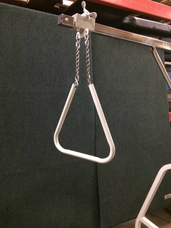 MSRP $1000 OFFSET TRAPEZE BAR WITH FLOOR STAND HELPS PATIENTS CHANGE POSITIONS WHILE IN BED &amp TO TRANSFER FROM BED TO CHAIR - EXCELLENT CONDITION