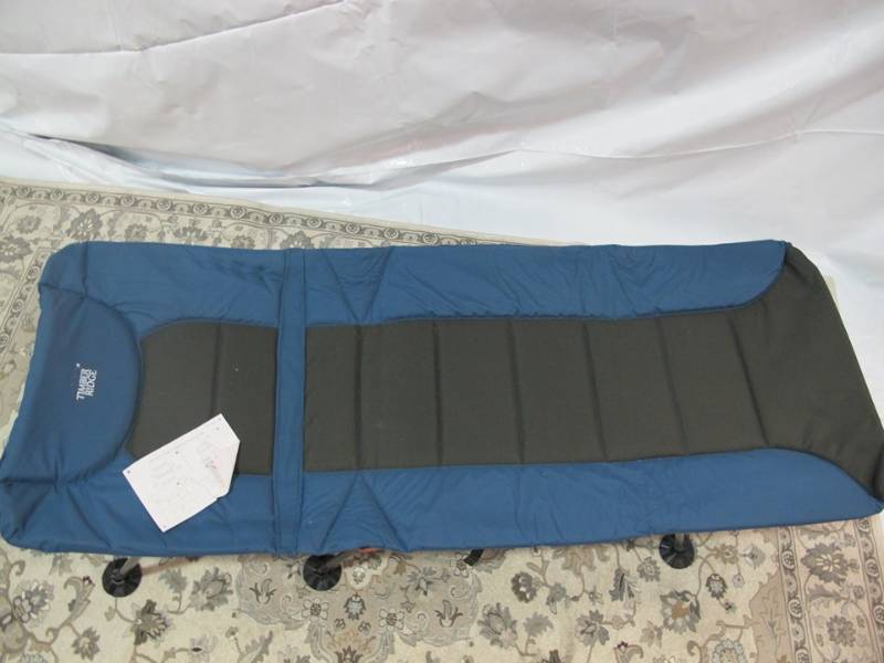 lot 12 image: Timber Ridge Camp Lounger