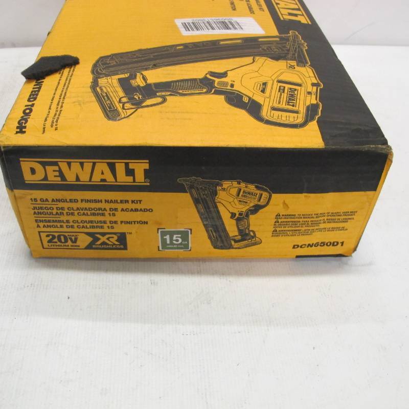 lot 100 image: Dewalt 20V MAX XR 15 Gauge Cordless Angled Finish Nailer DCN650D1