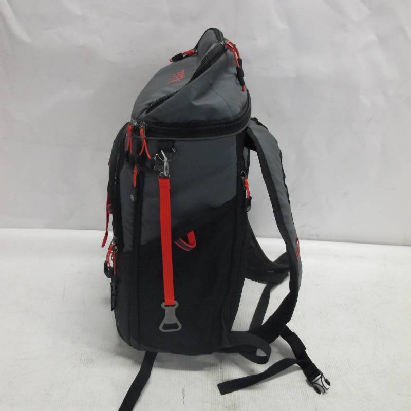 titan deep freeze 24 can backpack