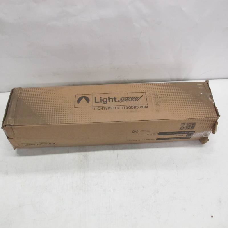 lot 117 image: LIGHTSPEED 3 SELF-INFLATING SLEEPING PAD 77 x 30 x 3 wOVER-SIZED CARRY BAG