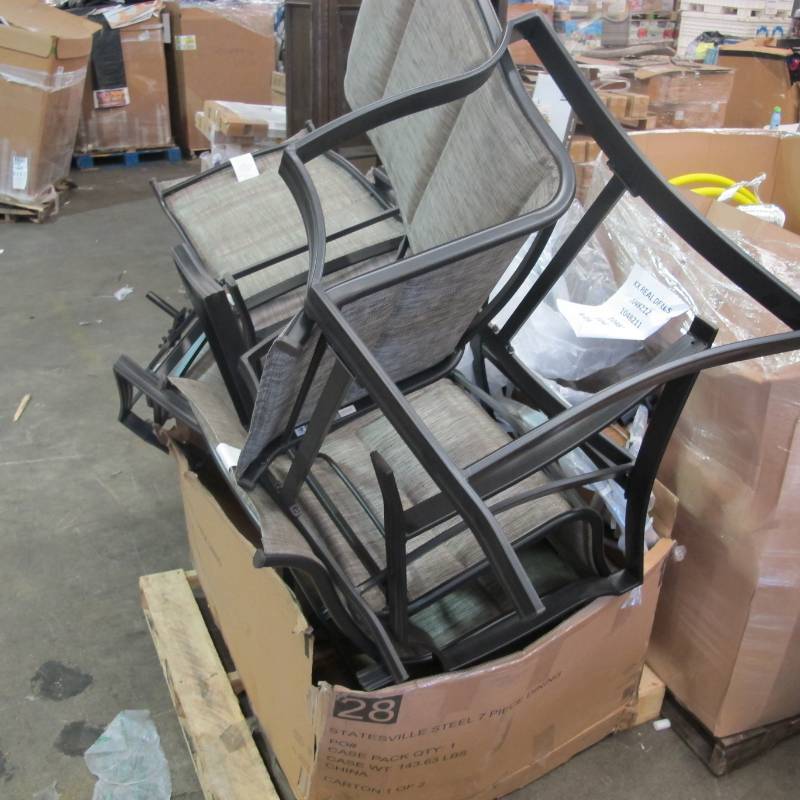 lot 88 image: Hampton Bay Statesville 6-Piece Padded Sling Patio Chair Set