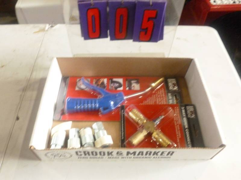 Flat of Pneumatic Tips & 4-Ways