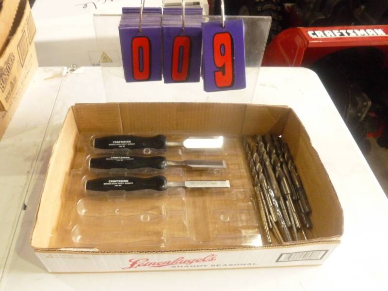 Flat of Craftsman Chisels & Drill Bits