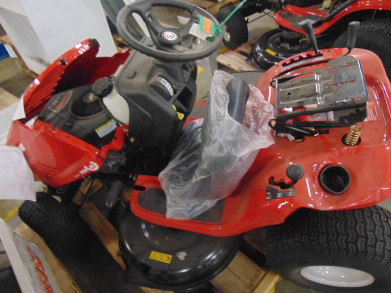 lot 9 image: Troy-bilt Pony 42 in. 17.5 hp Manual Drive Briggs & Stratton Gas Lawn Tractor with 7 speeds, Mow in Reverse Pony 42 CARB