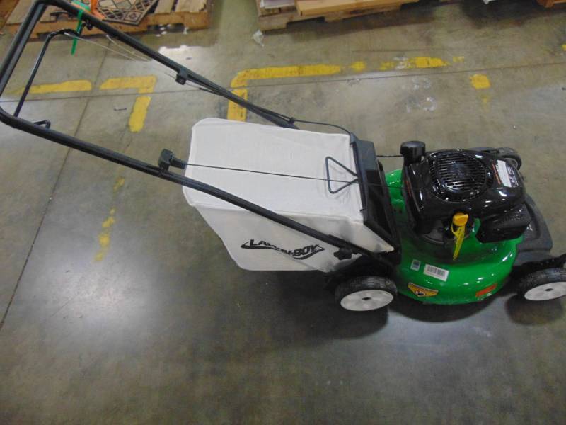 lot 33 image: Lawn-Boy 21 in. Rear-Wheel Drive Gas Self Propelled Mower with Kohler Engine 17732