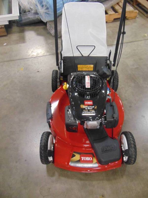 lot 49 image: Toro 22 in. Kohler Low Wheel Variable Speed Gas Self Propelled Mower 20377