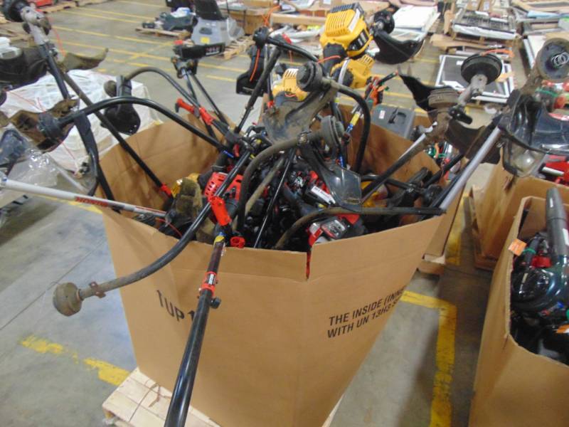 lot 60 image: WHOLESALE MIXED PALLET OF RETURNS - ENTIRE PALLET OF TRIMMERS