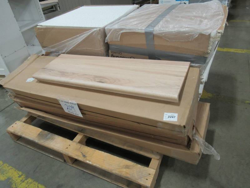 lot 209 image: WHOLESALE MIXED PALLET OF RETURNS - 24 X 24 Ceiling Tiles and Stair TreadReTread 36 X 12
