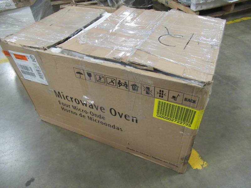 lot 230 image: Frigidaire 1.6-cu ft Over-the-Range Microwave with Sensor Cooking Controls (Black Stainless Steel) 30 FFMV1645TD