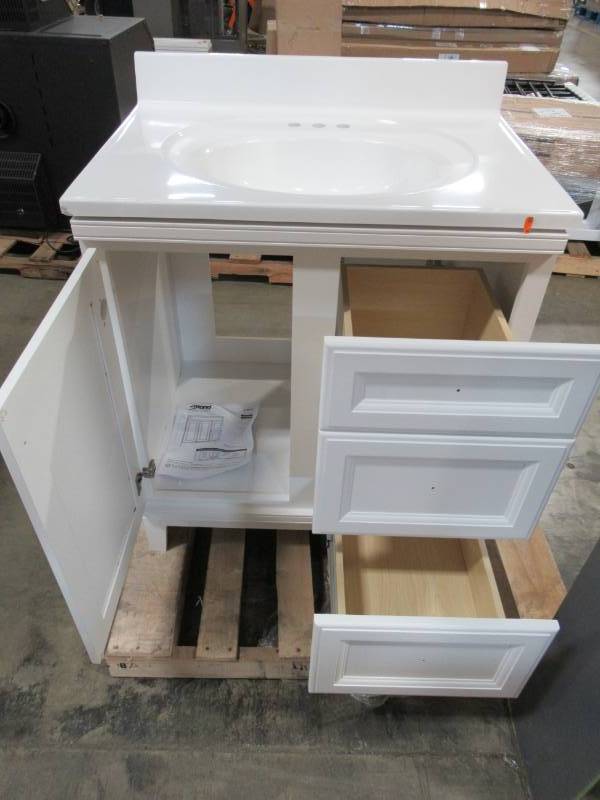 lot 258 image: Diamond Freashfit 31 X 22 X 31 12 Tall Freestanding White Bathroom Vanity with top (Chip LH Corner), Missing Hinge on Door.