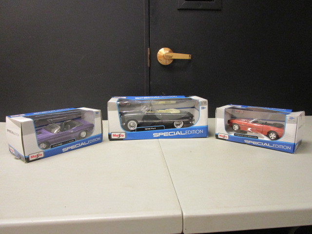 NEW MAISTO SPECIAL EDITION DIE CAST MODEL CARS