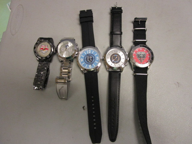 NEW MENS PROFESSIONAL SOCCER WATCHES