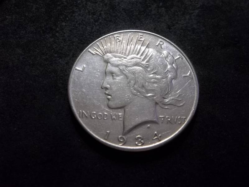 lot 59 image: 1934 Silver Peace Dollar