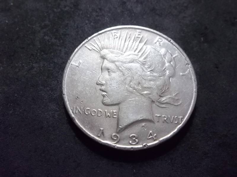 lot 60 image: 1934 D Silver Peace Dollar