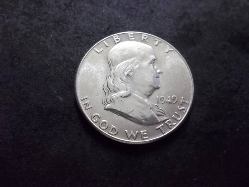 lot 101 image: 1949 Franklin Half Dollar