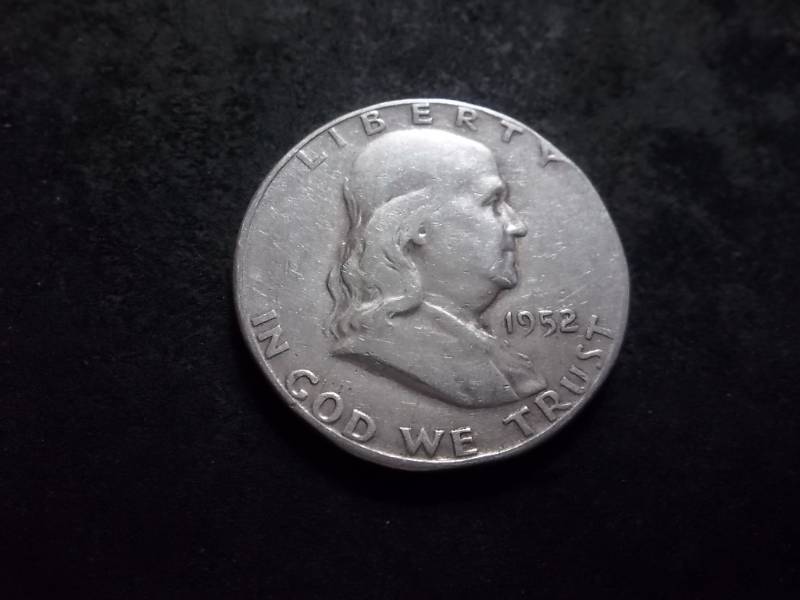 lot 109 image: 1952 S Franklin Half Dollar