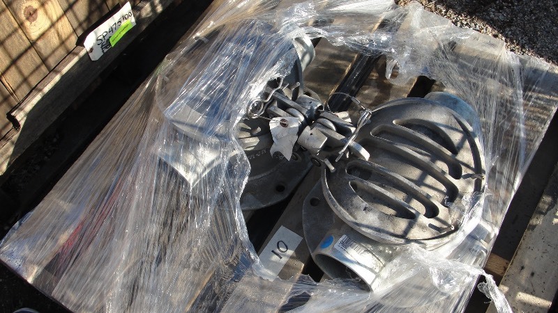 8 x 4 ALUMINUM  CLEAN OUT PORT