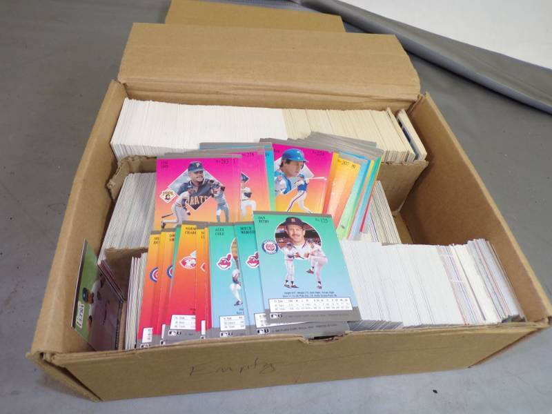 lot 72 image: 1400 Plus Baseball Cards 1991-