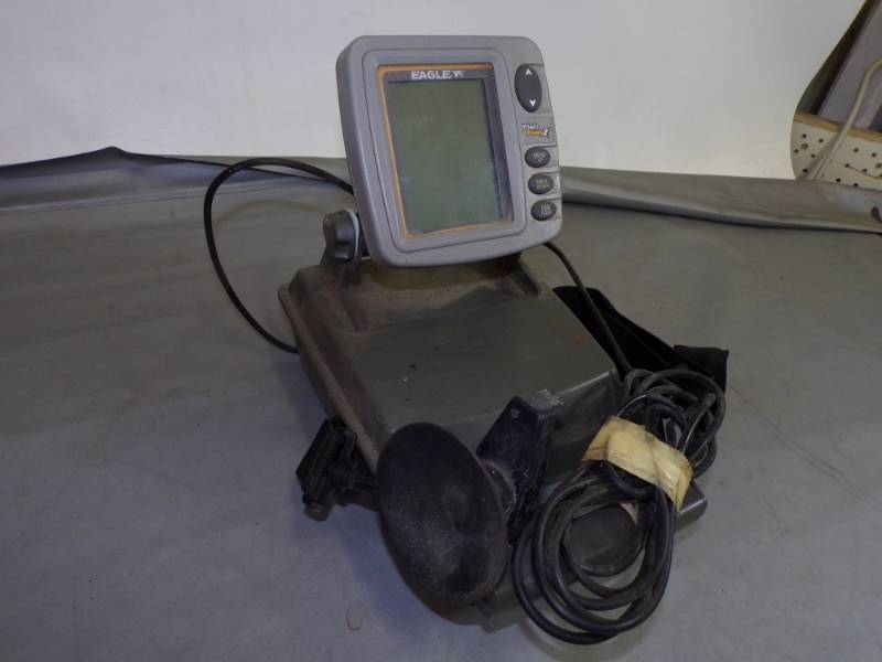 lot 122 image: Eagle Easy Fish Depth finder