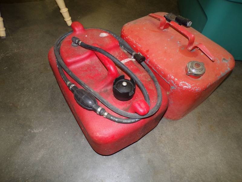 lot 123 image: Pair of Marine Gas Tanks