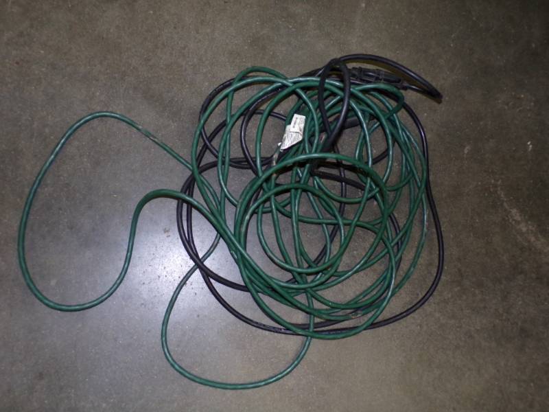 lot 127 image: 3 Extension Cords