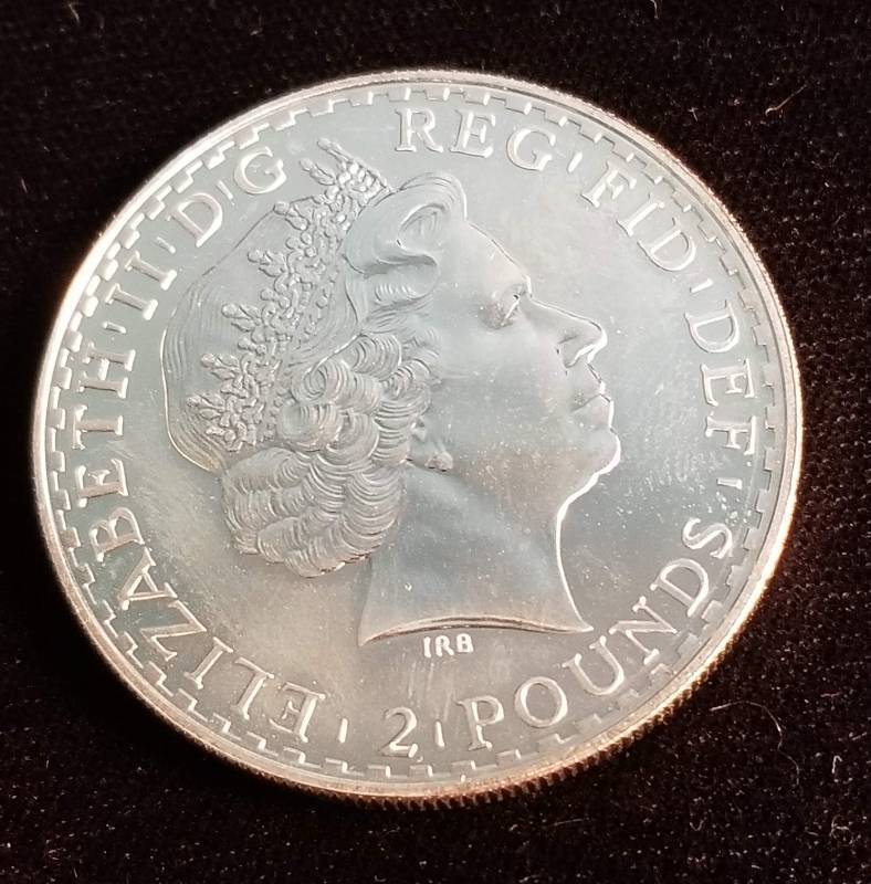 lot 29 image: 2007 SILVER BRITANNIA 1 TROY OZ. .999 FINE SILVER