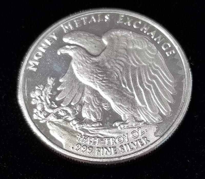 lot 51 image: 12 TROY OZ. .999 FINE SILVER EAGLE DESIGN